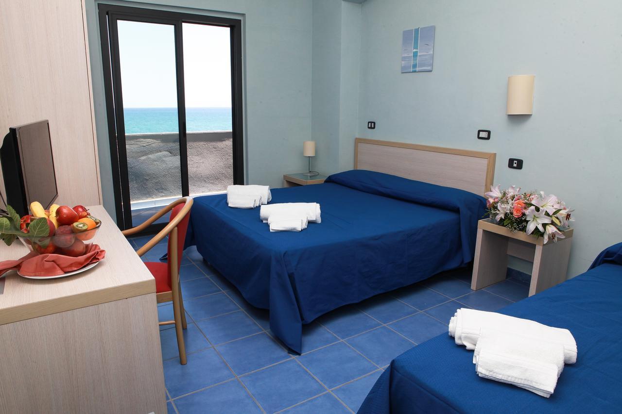 Club Esse Costa Dello Jonio Ξενοδοχείο Mandatoriccio Marina Εξωτερικό φωτογραφία