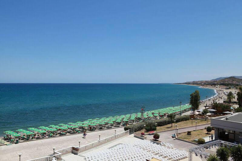 Club Esse Costa Dello Jonio Ξενοδοχείο Mandatoriccio Marina Εξωτερικό φωτογραφία